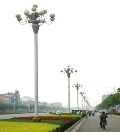 Столбы фонарные