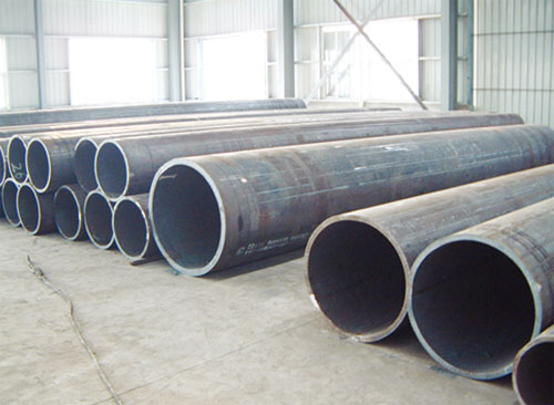 Прямой шов сварной стальной трубы