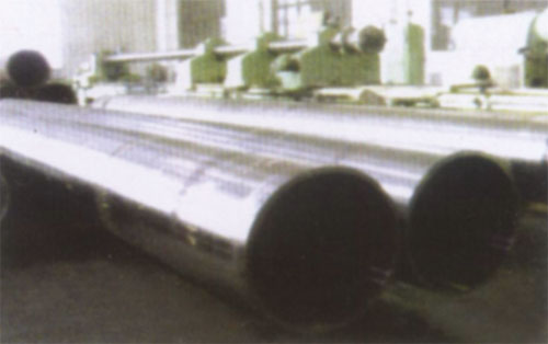 Прямой шов сварной стальной трубы